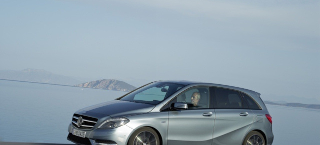 Mercedes Kompaktklasse: Hybridtechnik wird mit Dreizylinder-Motoren gepaart : Die Kraft der drei Kerzen wird die Mercedes Hybrid-Kompaktmodelle antreiben