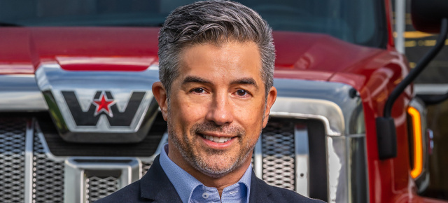 Daimler Truck Köpfe: Andrew Johnson folgt auf Jörg Howe als Leiter der globalen Unternehmenskommunikation