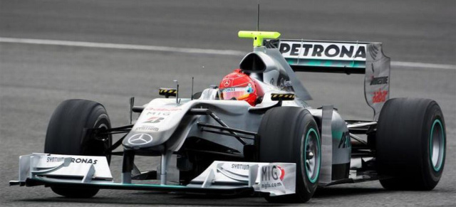 Formel 1 Test in Jerez - Tag 2: Michael Schumacher fuhr mit seinem Mercedes-Silberpfeil die sechstbeste Zeit  