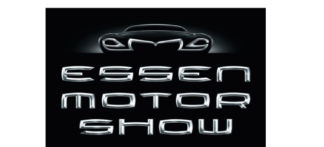 ESSEN MOTOR SHOW 2010: Johny-Rozendaal-Uhr 2010/11 an Clauspeter Becker : Höchste Auszeichnung der Motorjournalisten für Fachjournalist und Motorbuch-Autor