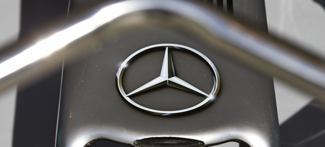 Formel 1- Test Bahrain: Auch Hamilton ist spitze: Am zweiten Testtag fuhr Mercedes-Werksfahrer Lewis Hamilton die Bestzeit